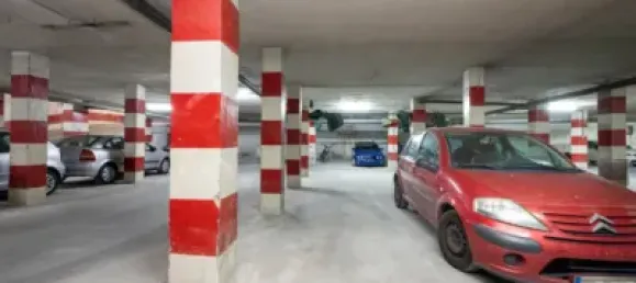  مرآب في Granada, Spain 16متر مربع رقم 175291 7