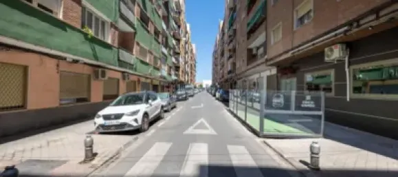  مرآب في Granada, Spain 16متر مربع رقم 175291 16