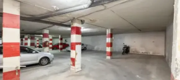  مرآب في Granada, Spain 16متر مربع رقم 175291 4