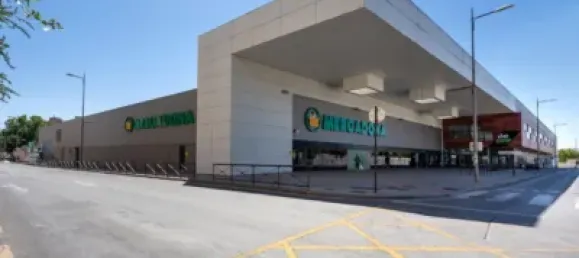  مرآب في Granada, Spain 16متر مربع رقم 175291 13