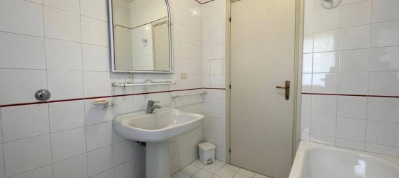 5-salle Appartement à Fiuggi, Italy No. 104038 26