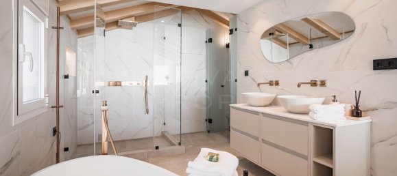 4 bedrooms Penthouse in Marbella, Spain No. 46443 43