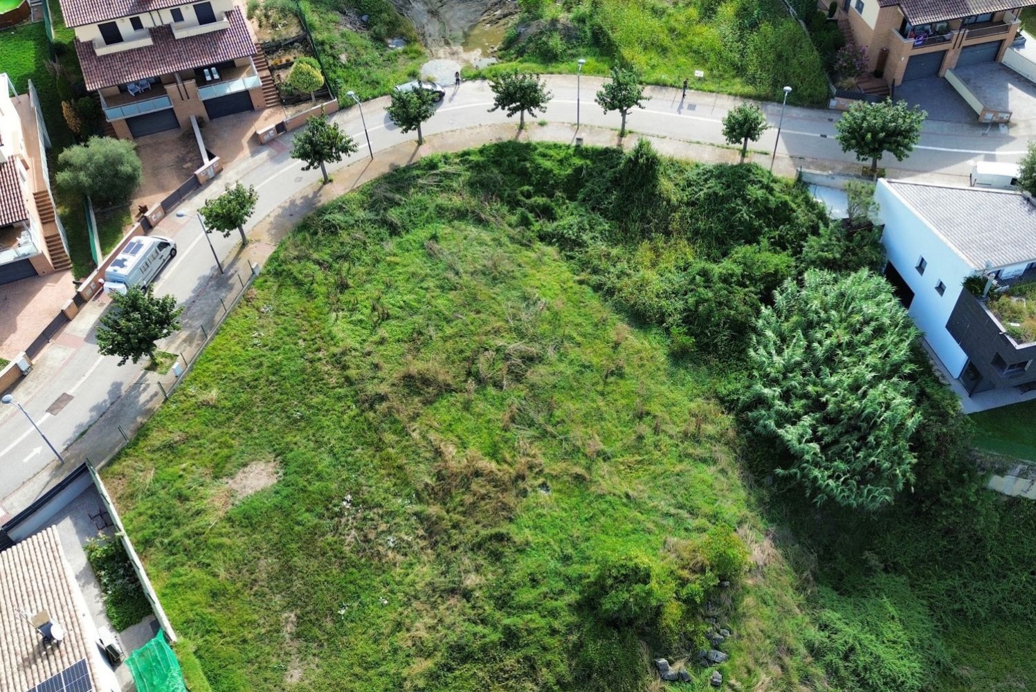  Land in Barcelona, Spain No. 241419