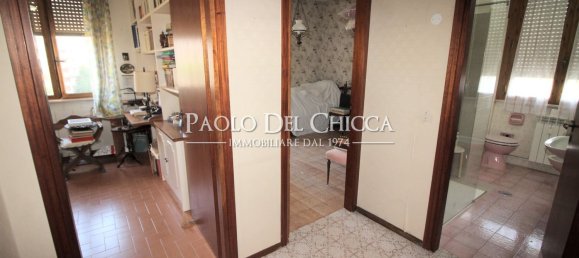 4 bedrooms Apartment in Livorno, Italy No. 338938 15