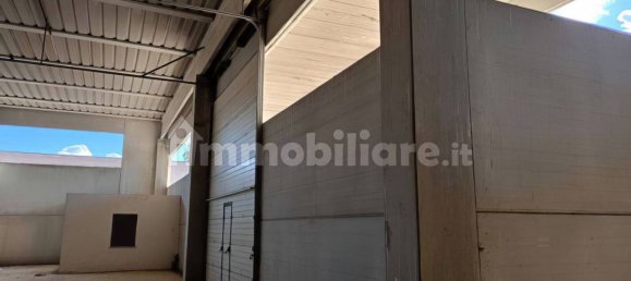 Склад с 5 комнатами в Сабаудия, Италия № 47733 23