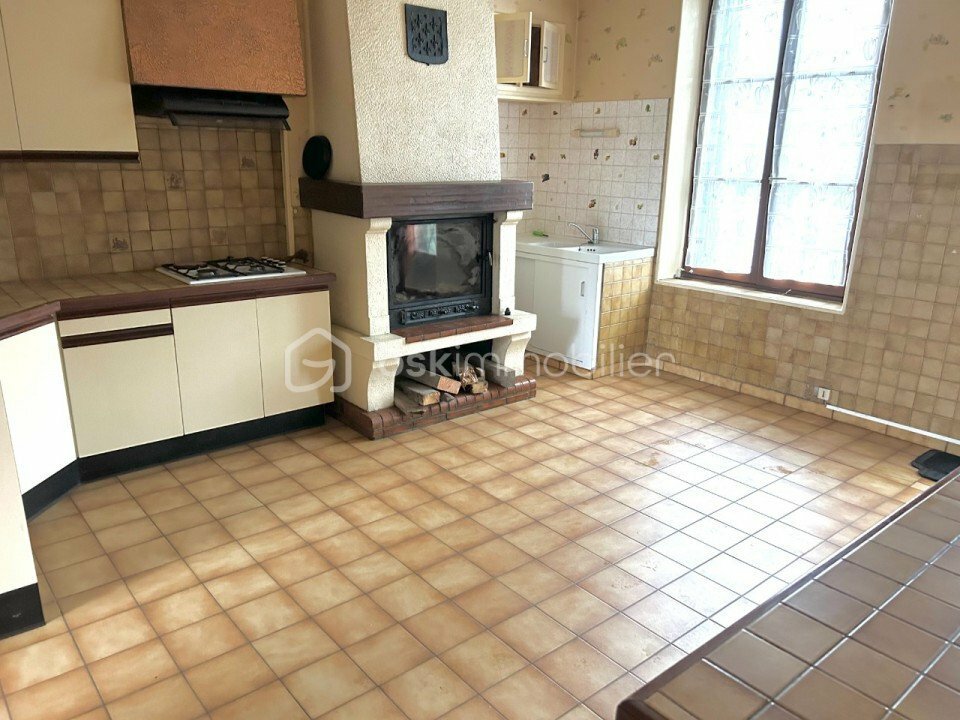 2 bedrooms House in Cormenon, France No. 81765