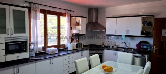 4 bedrooms Townhouse in Los Realejos, Spain No. 146555 7