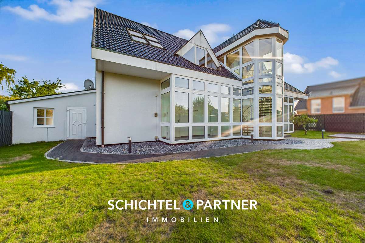 5 chambres Bâtiment à Verden, Germany No. 319312