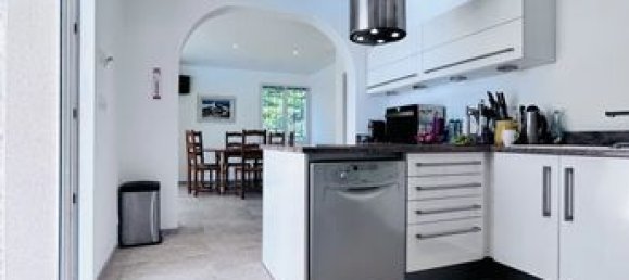 5 bedrooms Villa in Beaune, France No. 278959 8