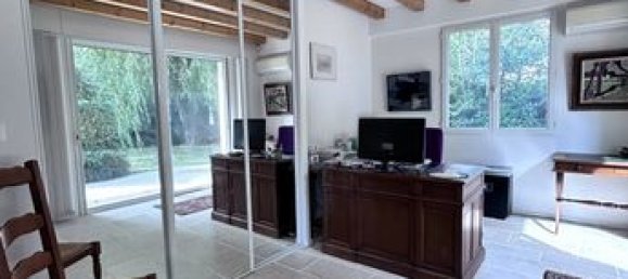 5 bedrooms Villa in Beaune, France No. 278959 16