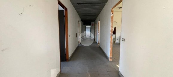 5 rooms Warehouse in Cerano, Italy No. 137067 13