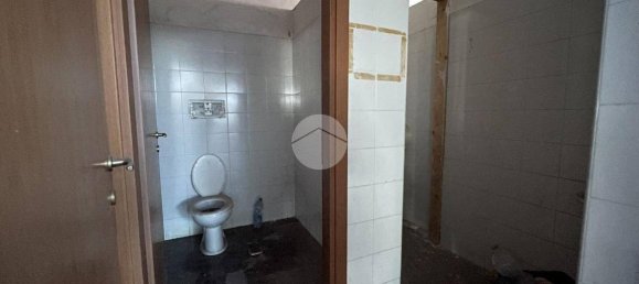 5 rooms Warehouse in Cerano, Italy No. 137067 27