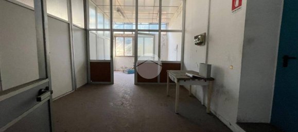 5 rooms Warehouse in Cerano, Italy No. 137067 22