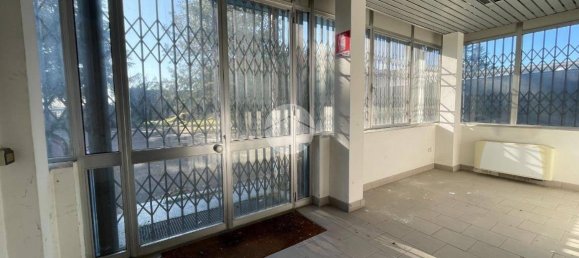 5 rooms Warehouse in Cerano, Italy No. 137067 12