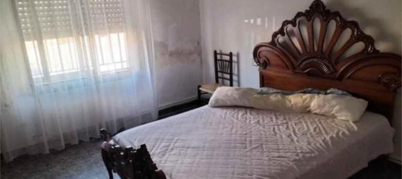 3 bedrooms House in Toledo, Spain No. 191371 3