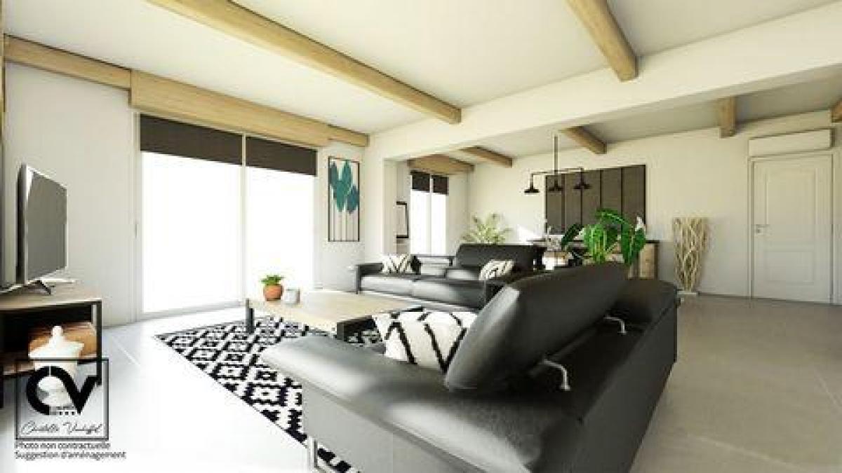 3 bedrooms House in Cenon, France No. 6020