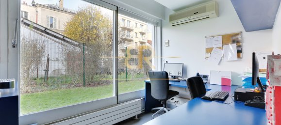 Propiedad comercial de 5 habitaciónes en Charenton-le-Pont, France No. 118381 13