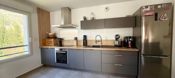 3 Schlafzimmer Wohnung in Bonneville, France, Nr. 335318 4