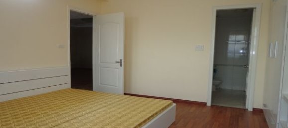 3 bedrooms Apartment in Tay Ho, Vietnam No. 5553 4
