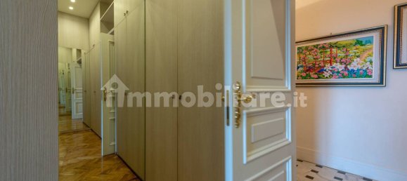 4 Schlafzimmer Wohnung in Milan, Italy, Nr. 379166 36