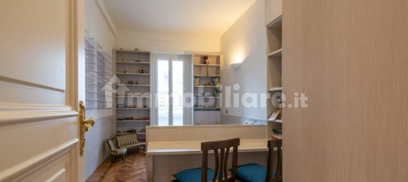4 Schlafzimmer Wohnung in Milan, Italy, Nr. 379166 18