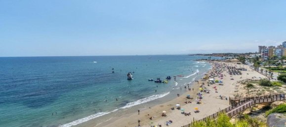 3 bedrooms Apartment in Alicante, Spain No. 14816 14