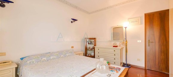 3 bedrooms Apartment in Mogliano Veneto, Italy No. 301569 9