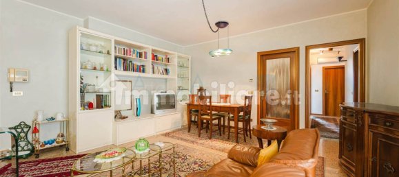 3 bedrooms Apartment in Mogliano Veneto, Italy No. 301569 2