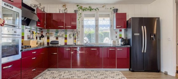 3 chambres Maison à Voglans, France No. 202986 2