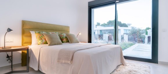 3 Schlafzimmer Villa in San Miguel de Salinas, Spain, Nr. 16538 9