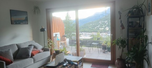 1 bedroom Apartment in Briancon, France No. 302655 2