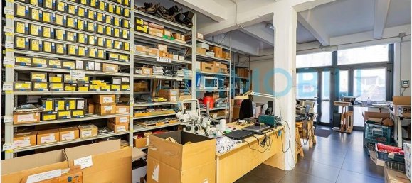 5 rooms Office in Calolziocorte, Italy No. 292779 7