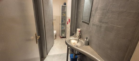 86m² Office in Castelletto sopra Ticino, Italy No. 374956 5