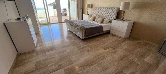 3 bedrooms Penthouse in La Quinta, Spain No. 43226 14