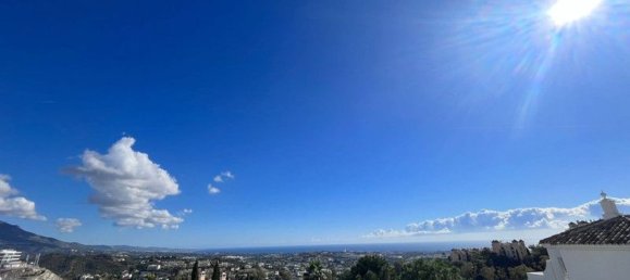 3 bedrooms Penthouse in La Quinta, Spain No. 43226 22