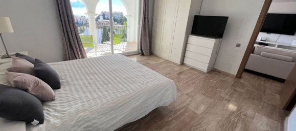 3 bedrooms Penthouse in La Quinta, Spain No. 43226 9