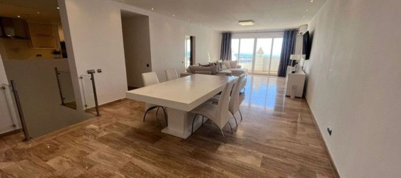 3 bedrooms Penthouse in La Quinta, Spain No. 43226 5