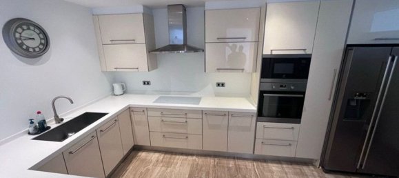 3 bedrooms Penthouse in La Quinta, Spain No. 43226 7