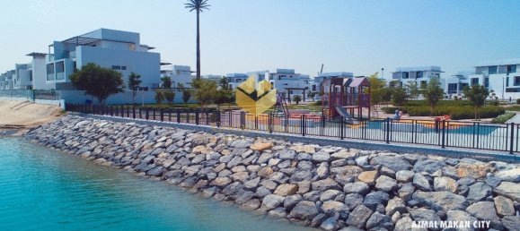 5 bedrooms Villa in Dubai, UAE No. 59943 5