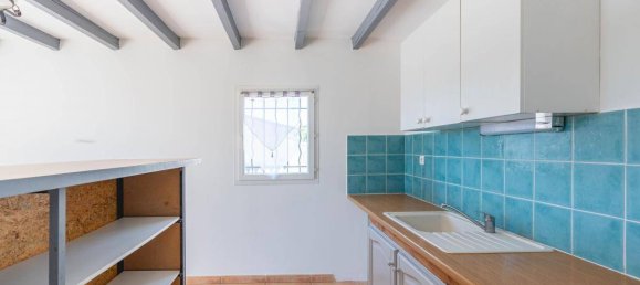 3 bedrooms Apartment in Pertuis, France No. 360941 4