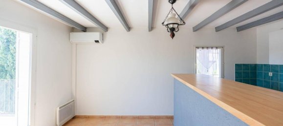 3 bedrooms Apartment in Pertuis, France No. 360941 6