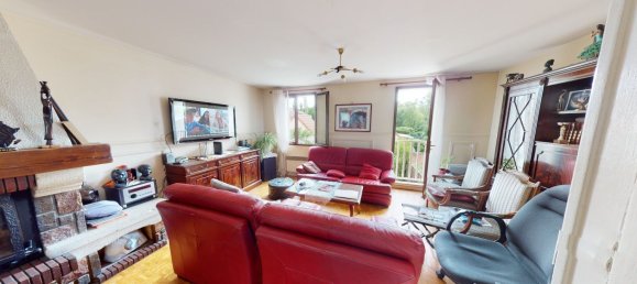 Casa de 3 dormitorios en Taverny, France No. 140442 5