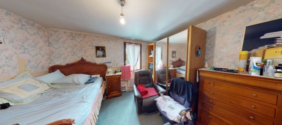 Casa de 3 dormitorios en Taverny, France No. 140442 8