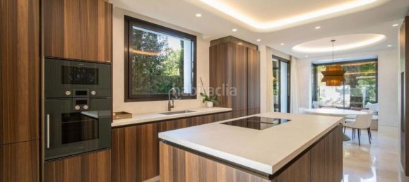 Дом с 5 спальнями в Марбелья, Испания № 105366 22