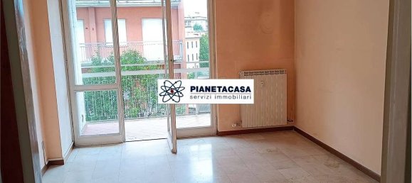 1 bedroom Apartment in Bergamo, Italy No. 322994 6