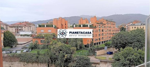 1 bedroom Apartment in Bergamo, Italy No. 322994 11