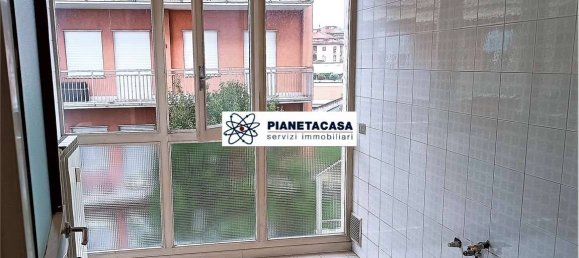 1 bedroom Apartment in Bergamo, Italy No. 322994 7