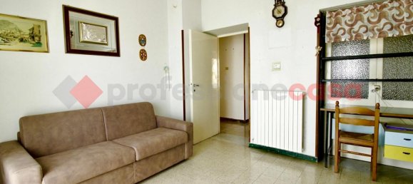 5-salle Appartement à Anagni, Italy No. 40178 3