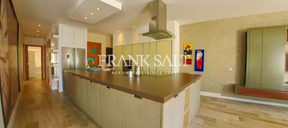 3 bedrooms Apartment in Sliema, Malta No. 10457 5