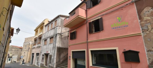 4 rooms House in Cuglieri, Italy No. 222573 10